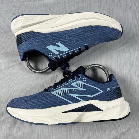 New Balance FuelCell Propel v5 Women’s Size 7 Blue Running Shoes WFCPRLH5 - Picture 1 of 7